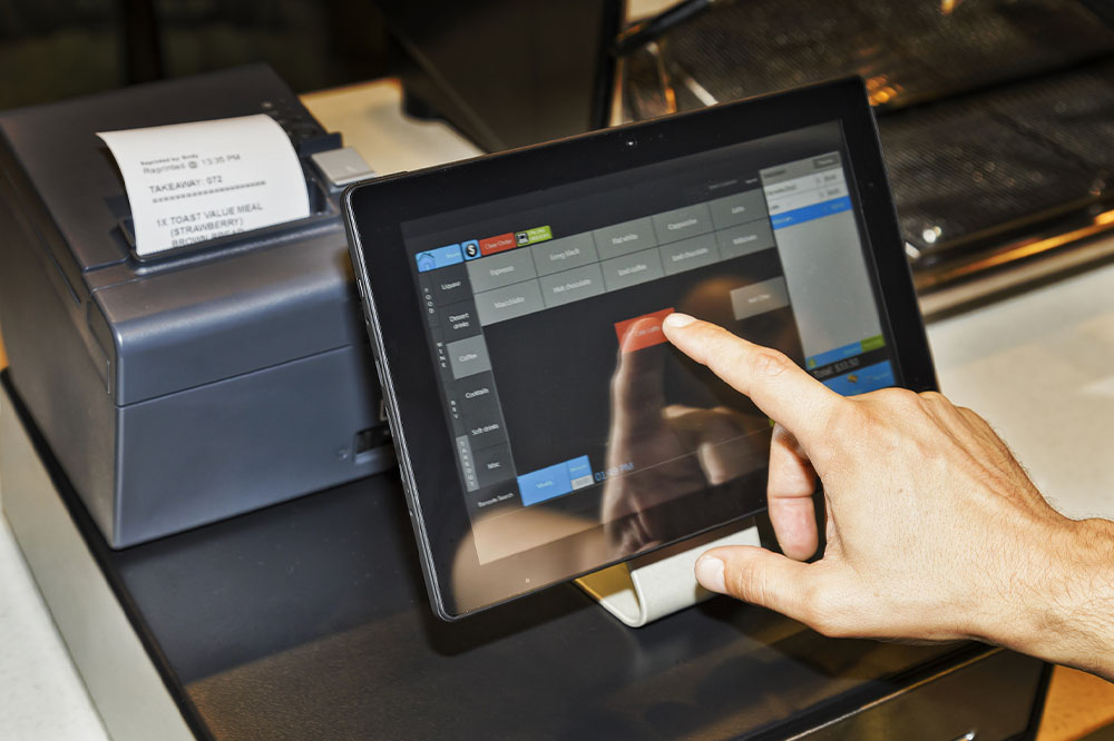 POS systems for small businesses – Benefits and top picks